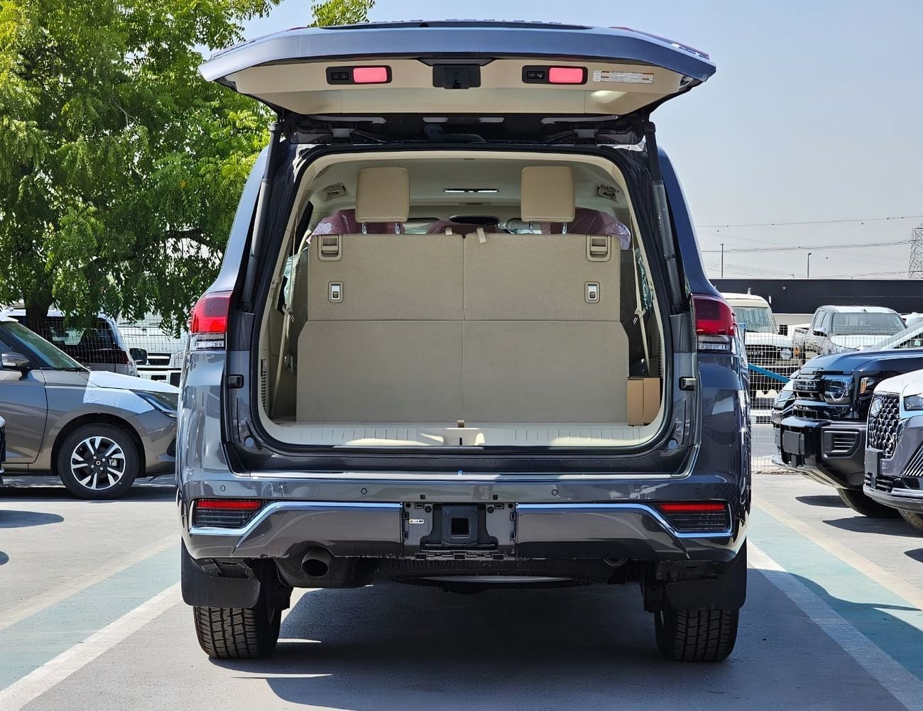 Toyota Land Cruiser VXS TWIN TURBO || 3.5L PETROL V6 | RADAR | 360*CAMERA | REAR ENTERTAINMENT SCREEN | SUNROOF | FULL O