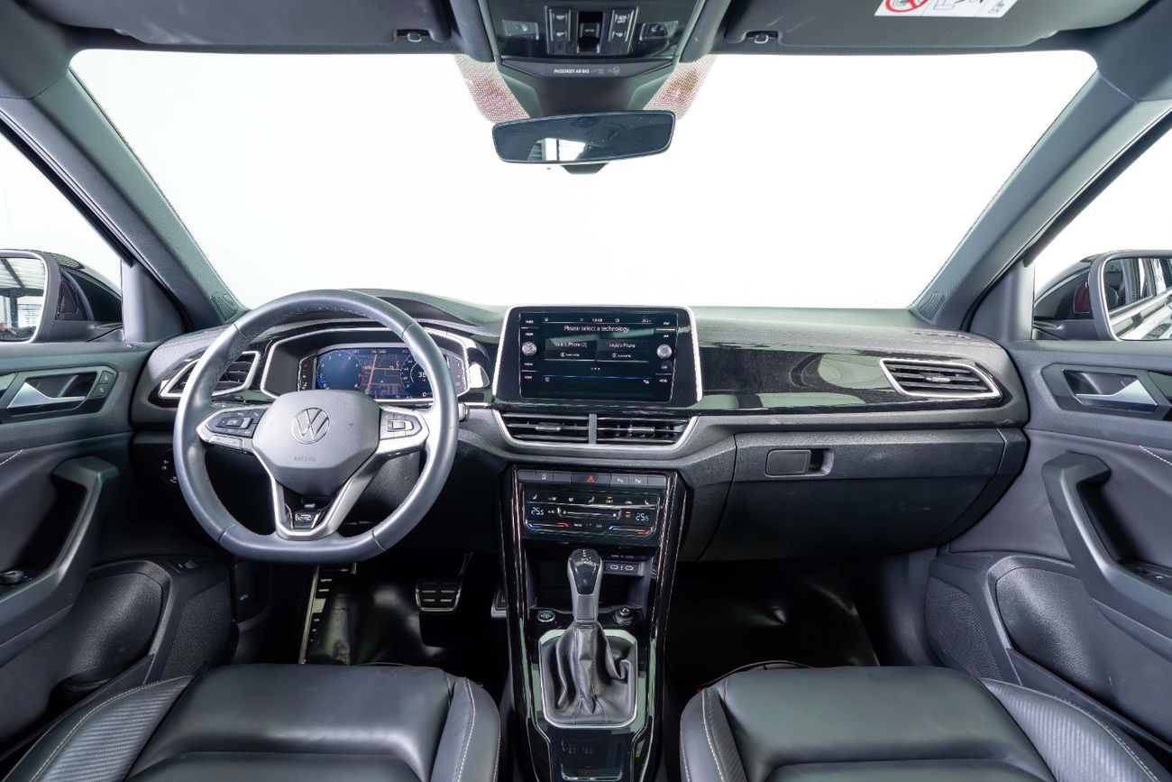 فولكس واجن T ROC R-line 1.4L