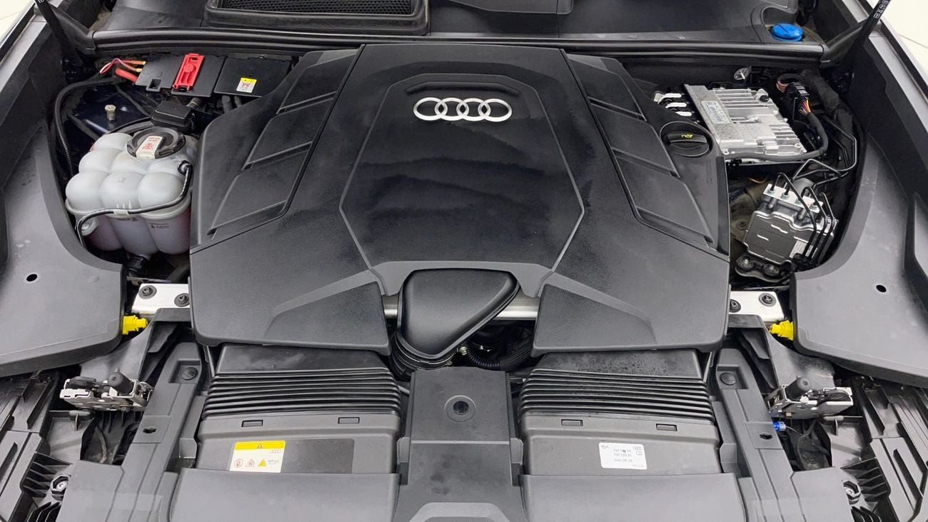 أودي Q8 3L 2023 | 0 DP | 3256/Month | 30 Day Return | Service History