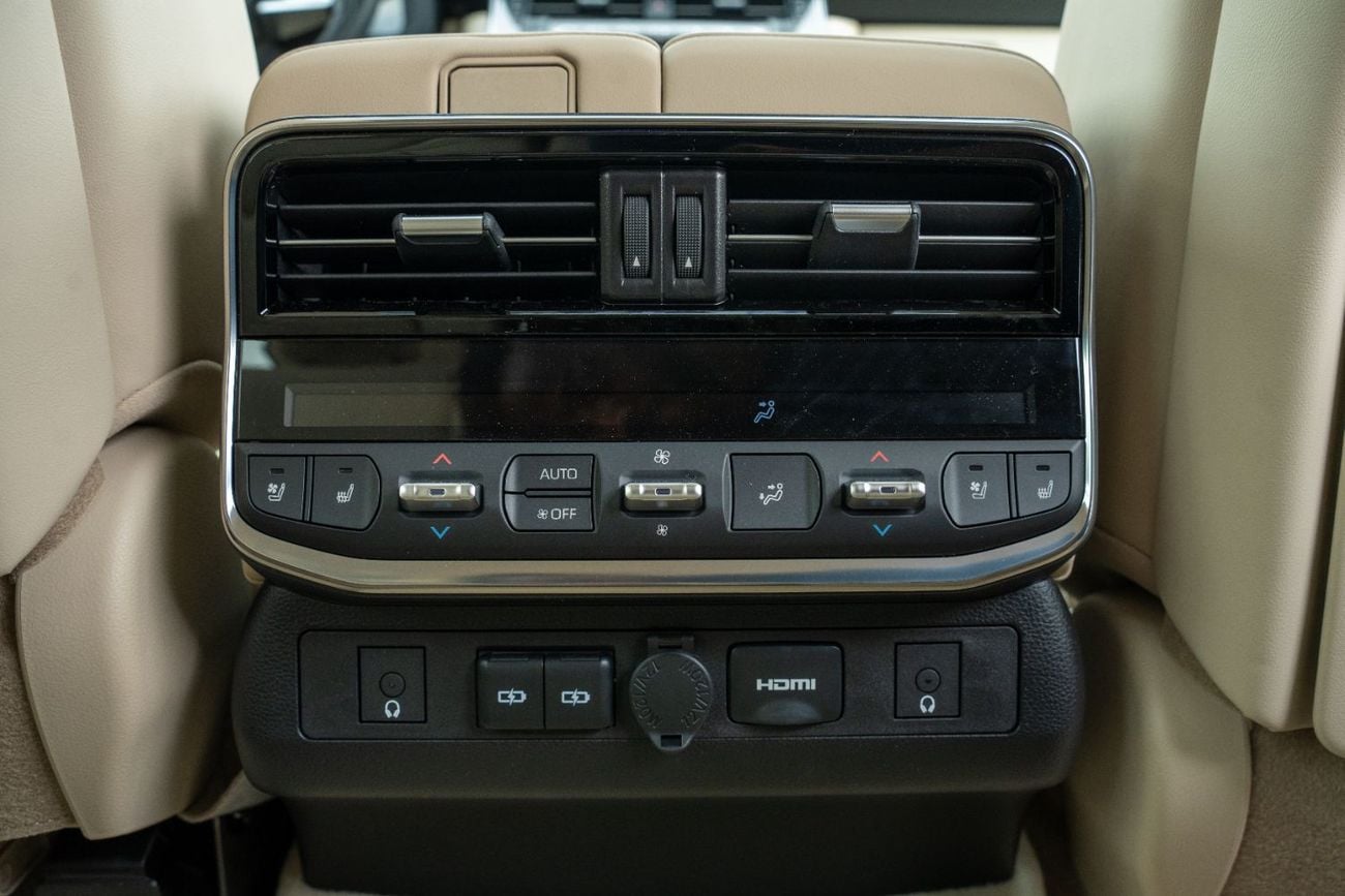 Toyota Land Cruiser Toyota Land Cruiser  VXR  3,5  L  M  2026