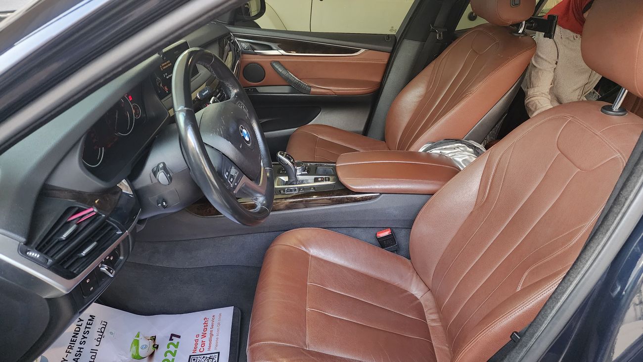 بي أم دبليو X5 35i Executive 3.0L (7 Seater)