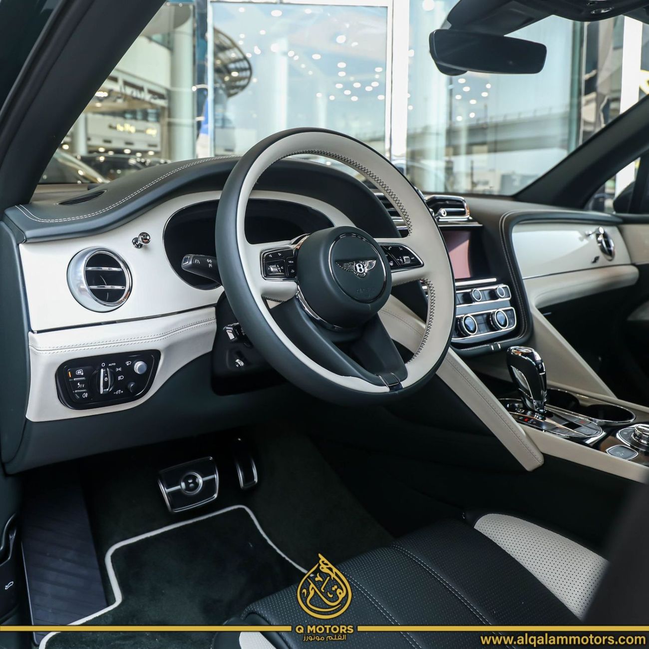 بنتلي بينتايجا 2023 BENTLEY BENTAYGA S V8 BRAND NEW ( FULL OPTION )