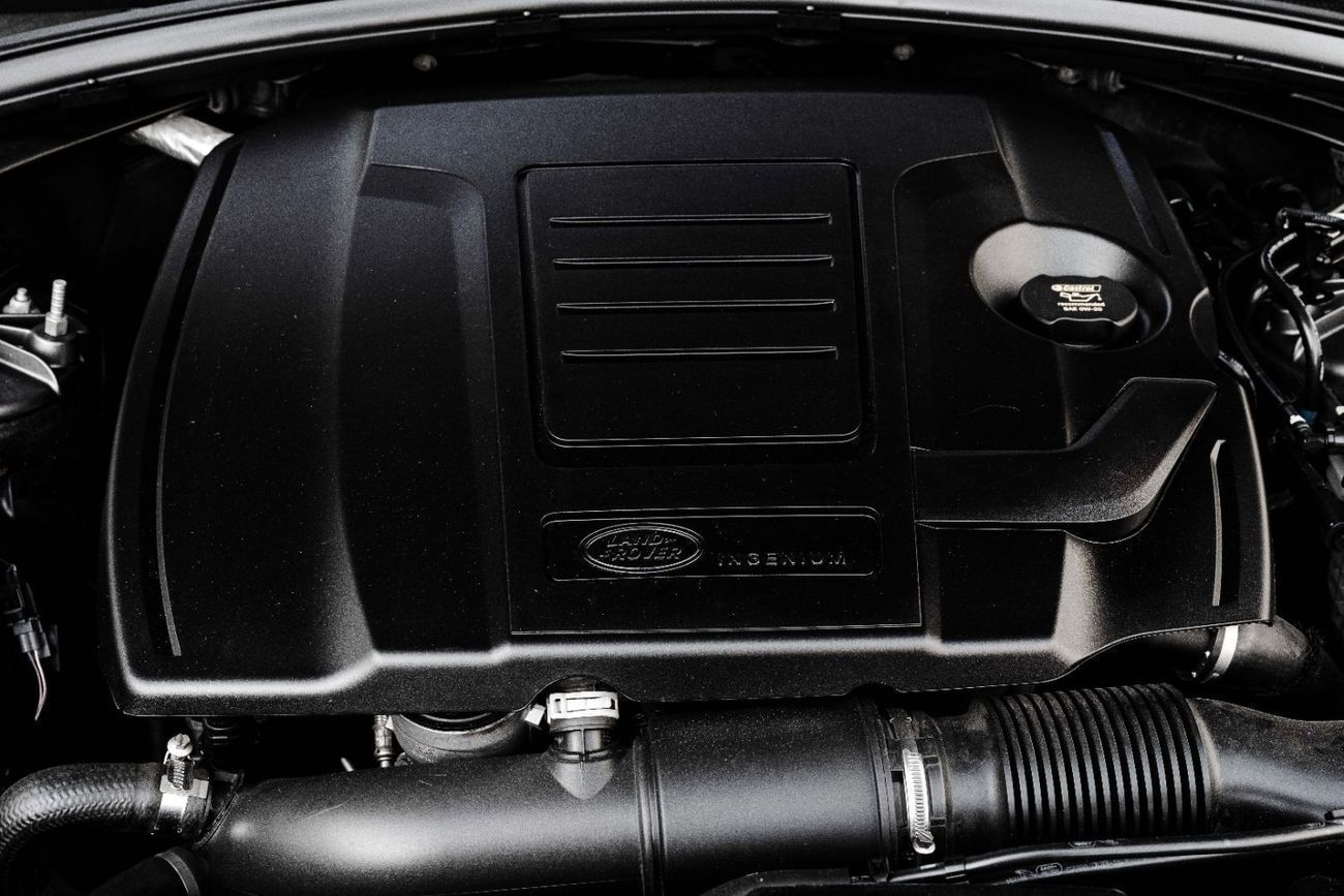 Land Rover Range Rover Velar 2,252 P.M | 0% Downpayment | Adaptive Cruise | Panoramic Roof