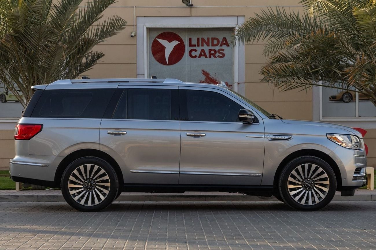 Lincoln Navigator Reserve 3.5L Lincoln Navigator Reserve 2021 GCC | Warranty | Service Contract