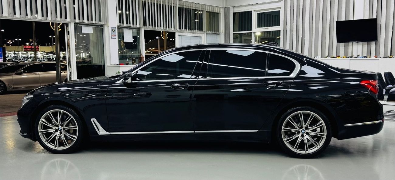 بي أم دبليو 730Li Exclusive 2.0L