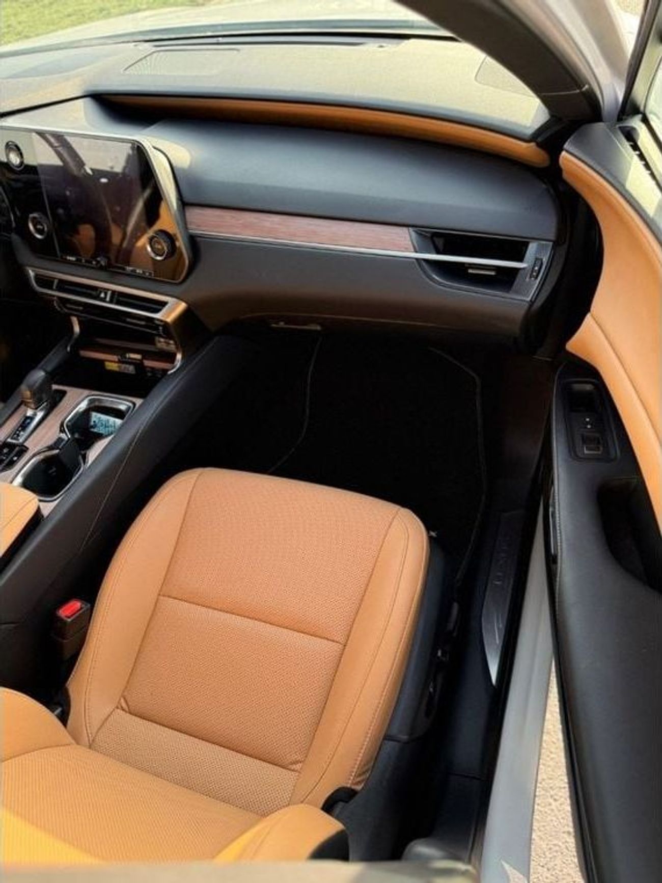 لكزس RX 350h Hybrid Plus 2.5L Full Option