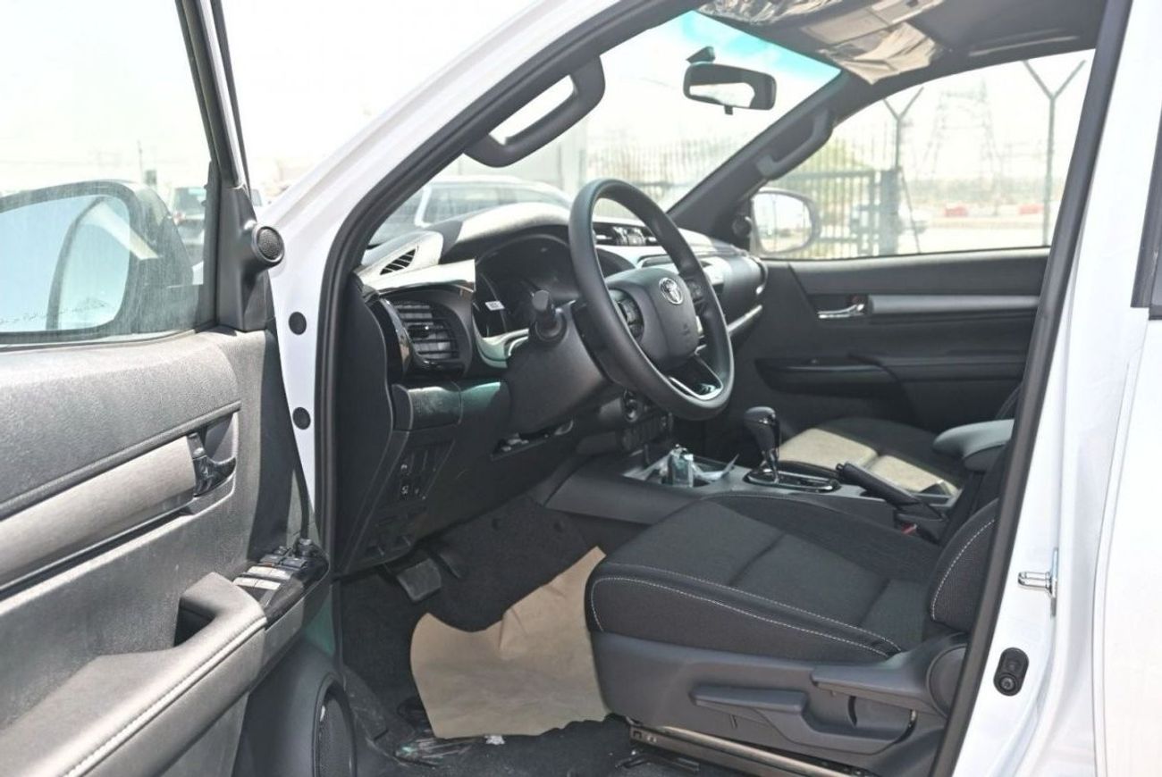 تويوتا هيلوكس TOYOTA HILUX ADVENTURE 4.0L GCC PETROL FULL OPTION