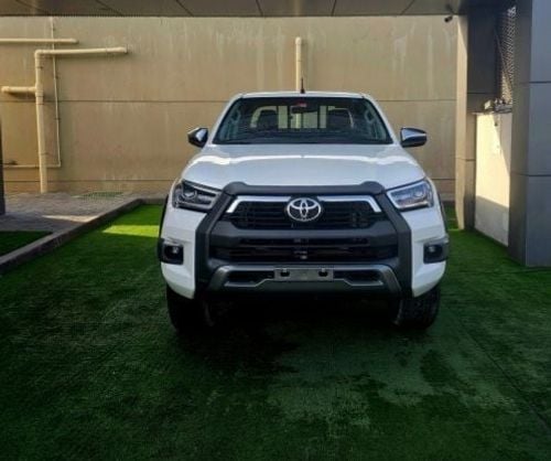 Toyota Hilux Toyota Hilux GL 2021 Model SR5 v4 2.7L Petrol Engine Colour White Transmission Automatic Interior Re