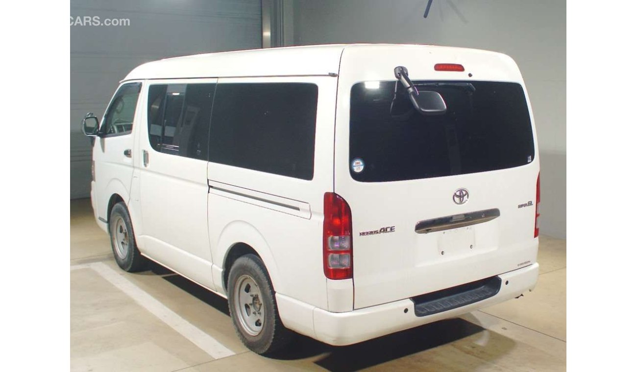 Toyota Hiace USED RHD TOYOTA HIACE VAN SUPER GL KDH211/2007 LOT # 513