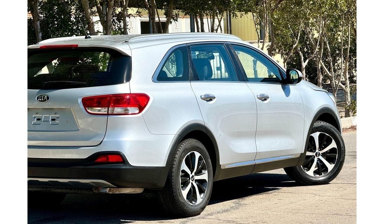 Kia Sorento LX 2.4L 860x48-Monthly l GCC l Cruise, Camera, GPS l Accident Free