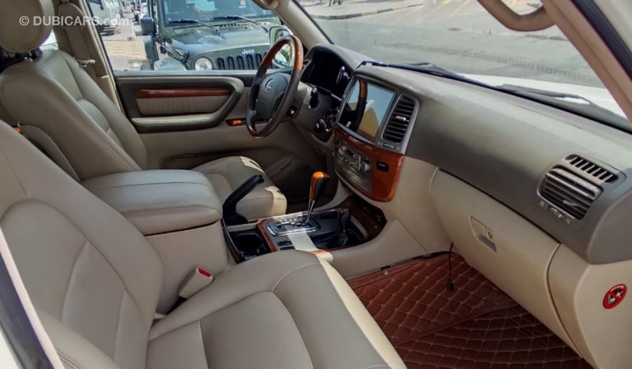 Lexus LX 470 نظيفه جدا خليجي كامل مواصفات