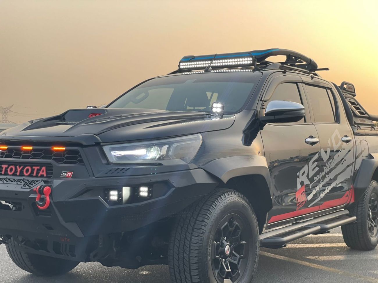 Toyota Hilux 2021 Toyota Hilux Revolution Edition Off road Package Full Option - 2.7L V4 AWD 4x4 - Full Bullbar A