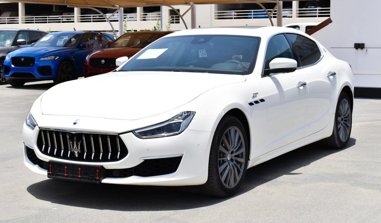 مازيراتي جيبلي 2.0 MHEV Executive Aut.