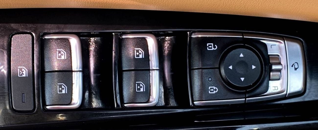 Kia Carnival Kia Carnival Diesel 2021 2.2L | Full Option | Korean