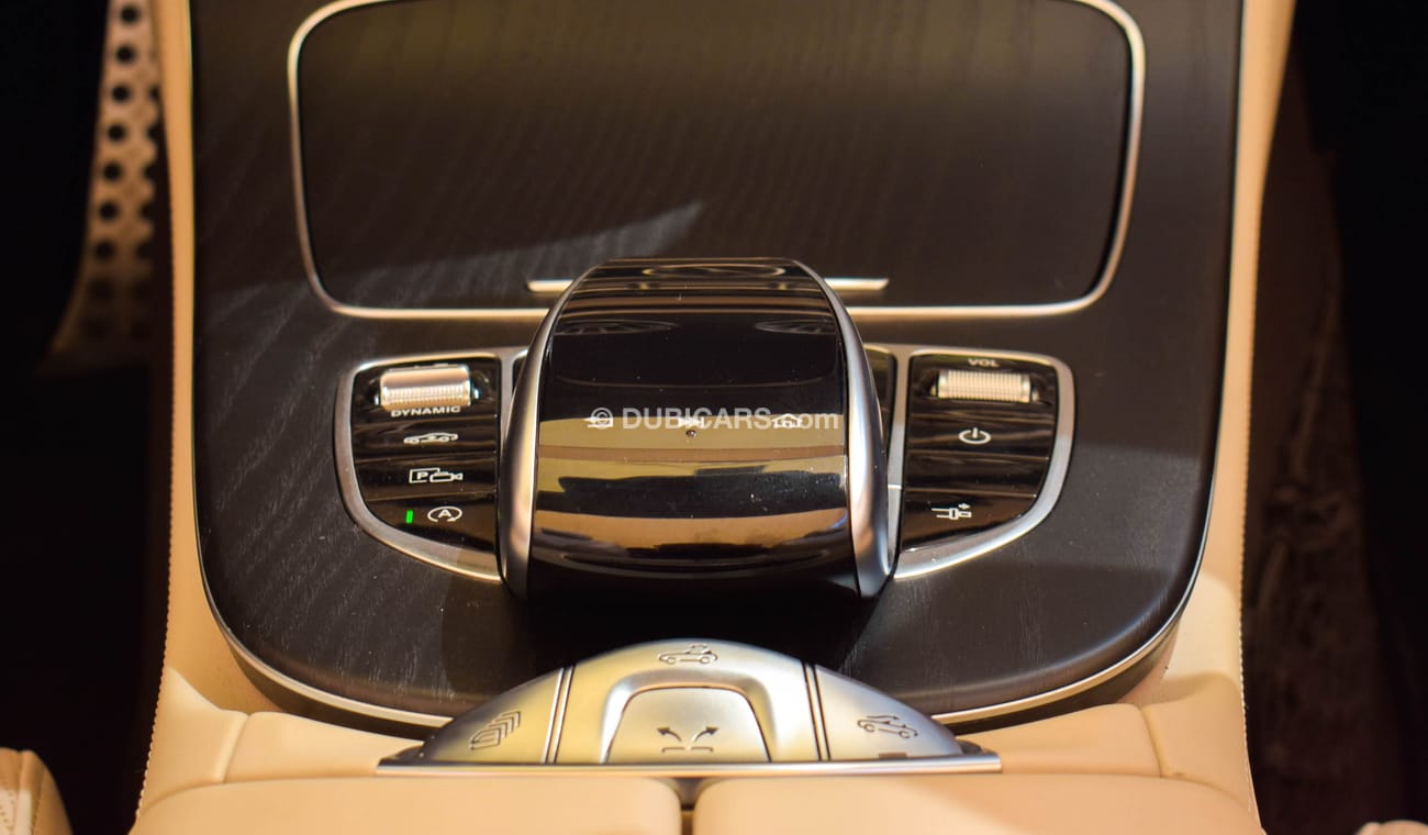 Mercedes-Benz E 400 Coupe 4 Matic