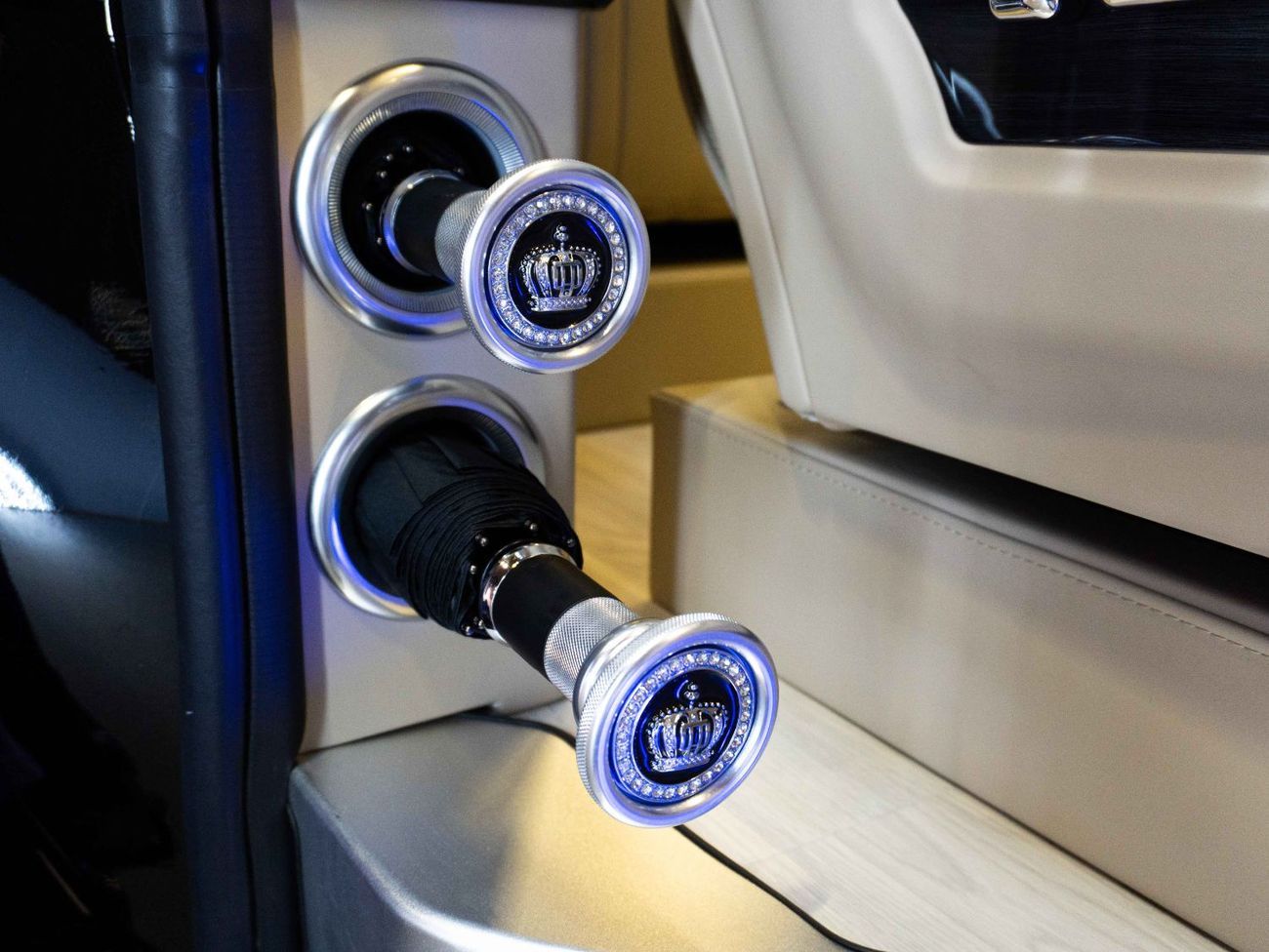 Toyota Hiace GL Built by Barugzai | 2-летняя гарантия на интерьер + Agency Warranty