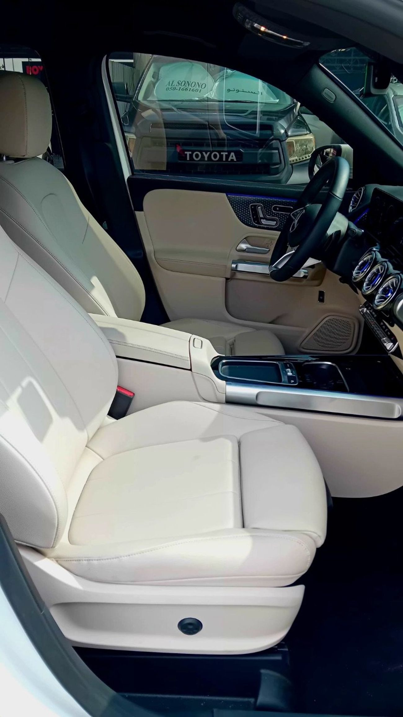 Mercedes-Benz GLB 200 BMW 200d