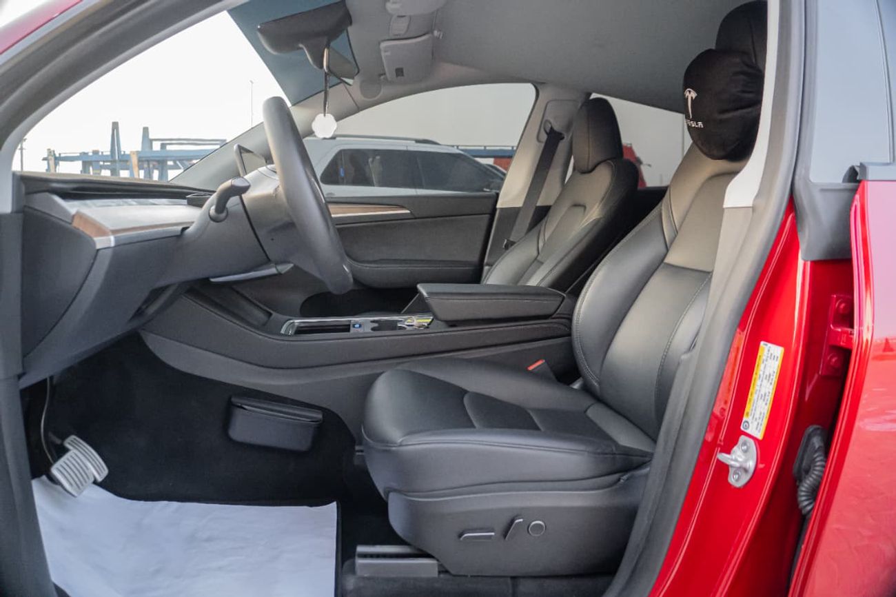 Tesla Model Y Performance (AWD)