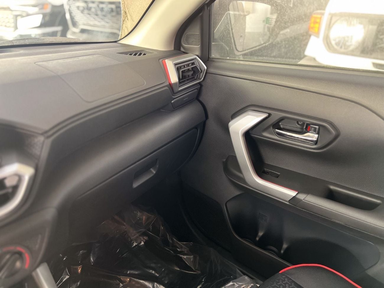 Toyota Raize EXPORT ONLY - TOYOTA RAIZE 1.2L E