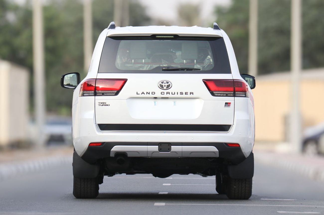 تويوتا لاند كروزر Toyota Land Cruiser GR sport | 3.5L Turbo Best Price