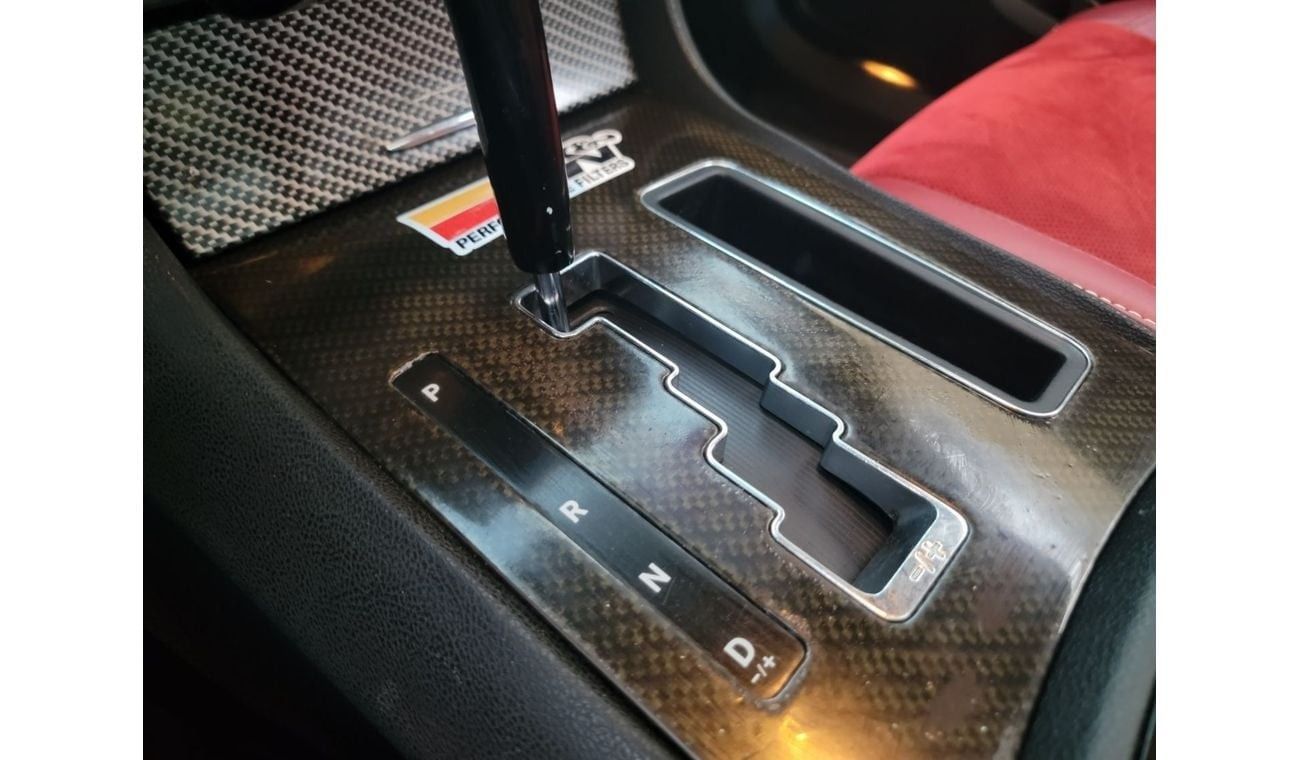 كرايسلر 300C Plus 6.4L