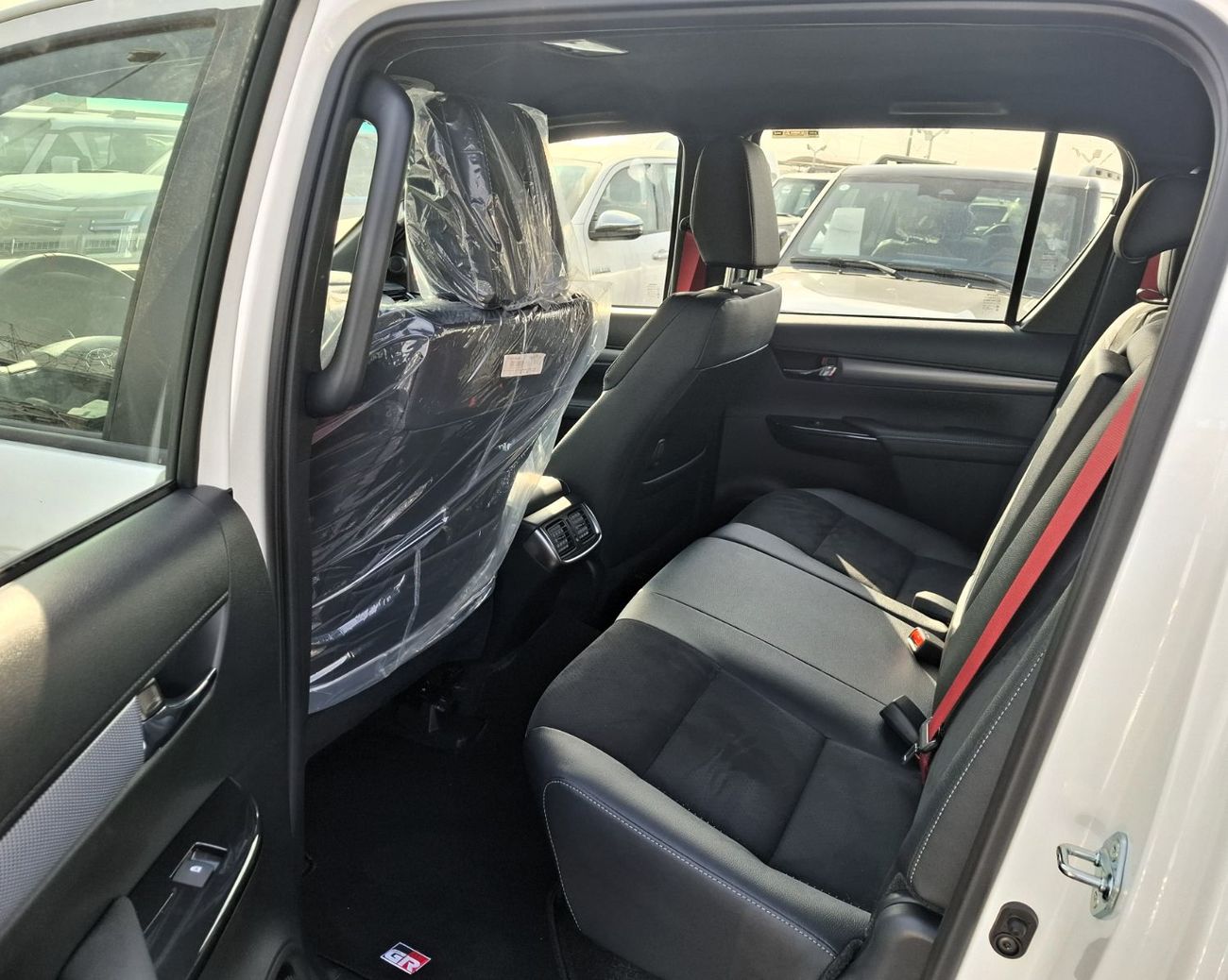 Toyota Hilux Toyota Hilux GR Sport 2.8L 2026 AT DC White Diesel