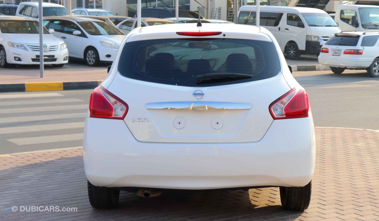 Nissan Tiida