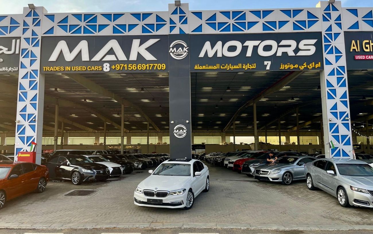 بي أم دبليو 530i Luxury 2.0L LUXURY LINE / KOREAN IMPORTED / CLEAN TITLE / DIAMOND LEATHER BIG SEATS