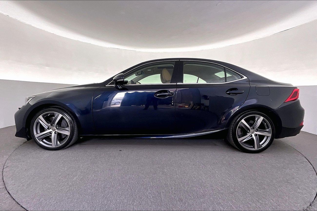 Lexus IS350 Platinum | Guaranteed Warranty | 0 Down Payment