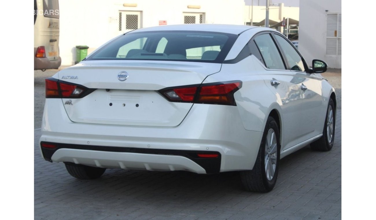 Nissan Altima NISSAN ALTIMA 2020 WHITE GCC EXCELLENT CONDITION WITHOUT ACCIDENT