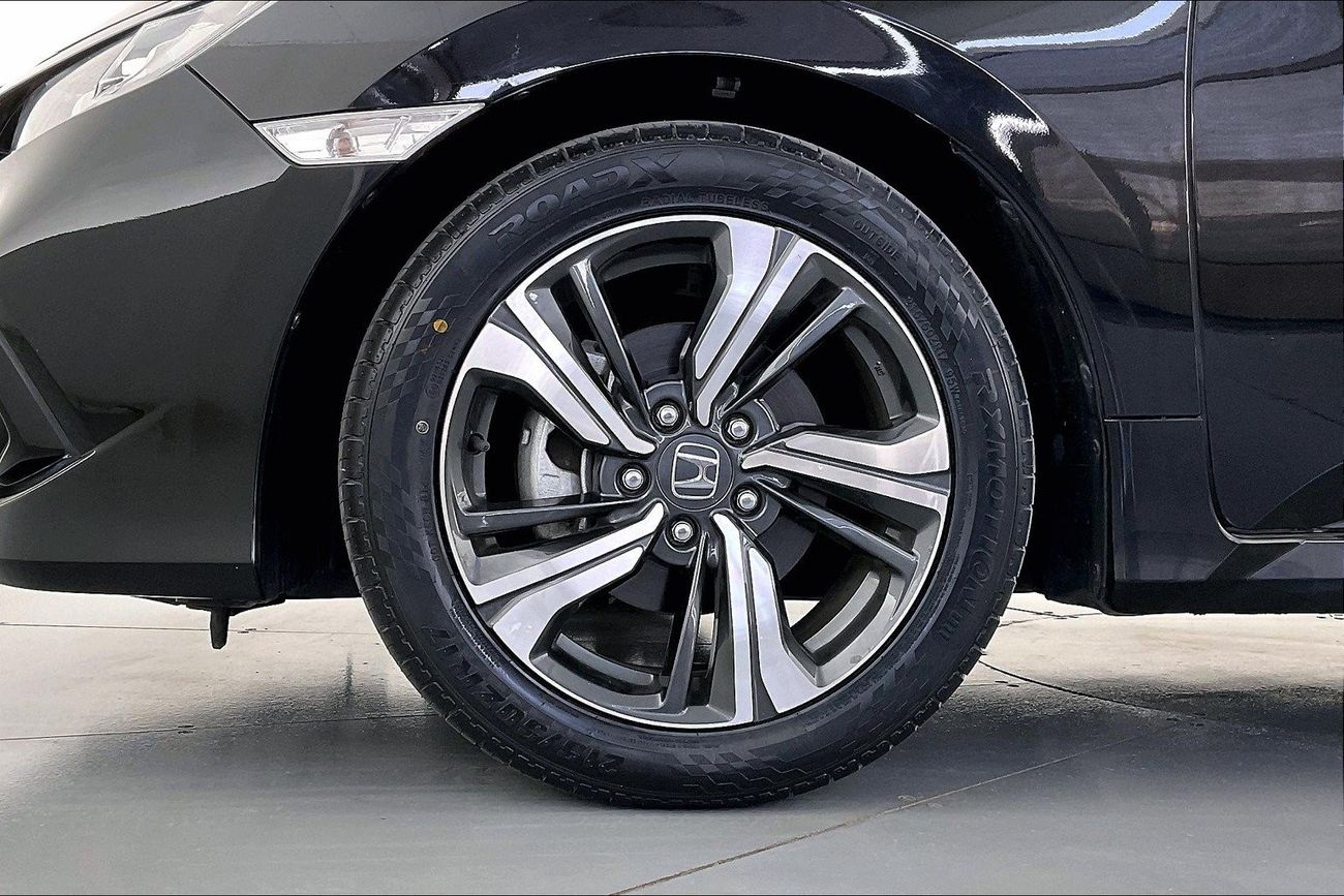 Honda Civic LX| 1 year free warranty | Exclusive Eid offer