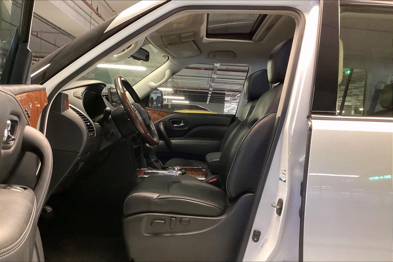 Infiniti QX80 Luxe Sensory (7 Seater) | Guaranteed Warranty | 0 Down Payment