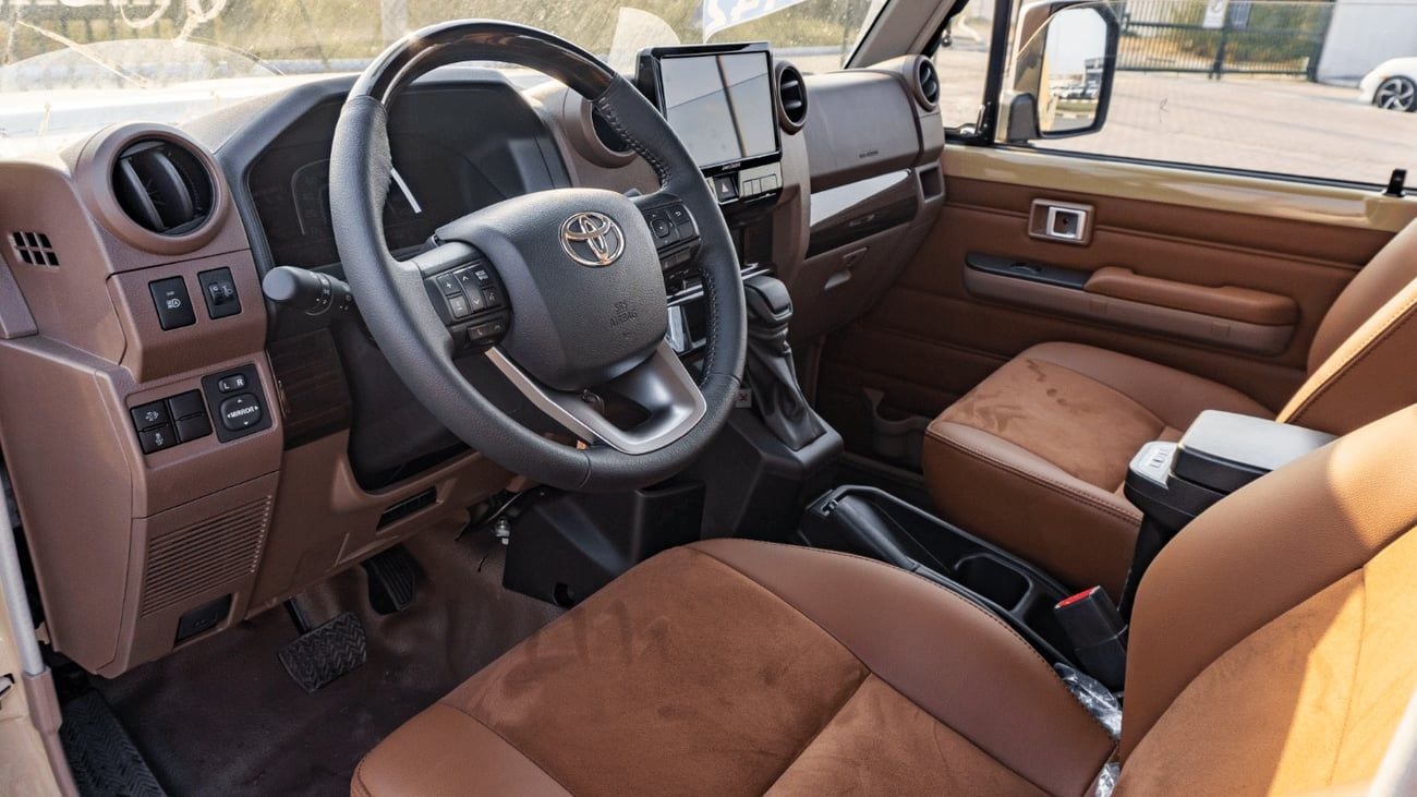 Toyota Land Cruiser Pick Up TLC79 SC ECTKSA004 - 2026 Toyota LC79 Single Cab Pick Up - 2.8L Diesel Auto - Full - Beige with Beige Interio