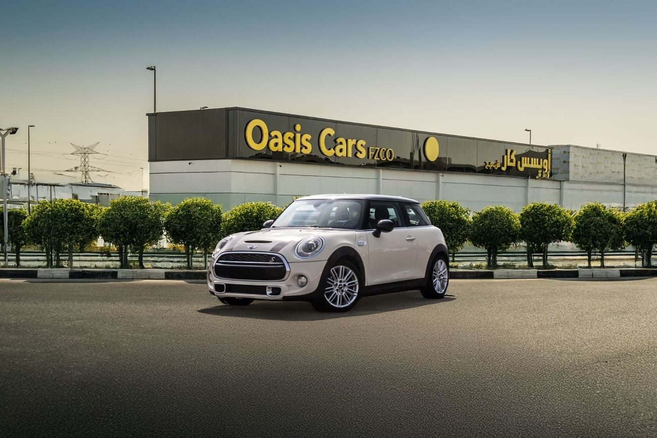 ميني كوبر إس GCC Specs 2014  Low Mileage Perfect Condition 2.0L Turbo 4 Cylinders