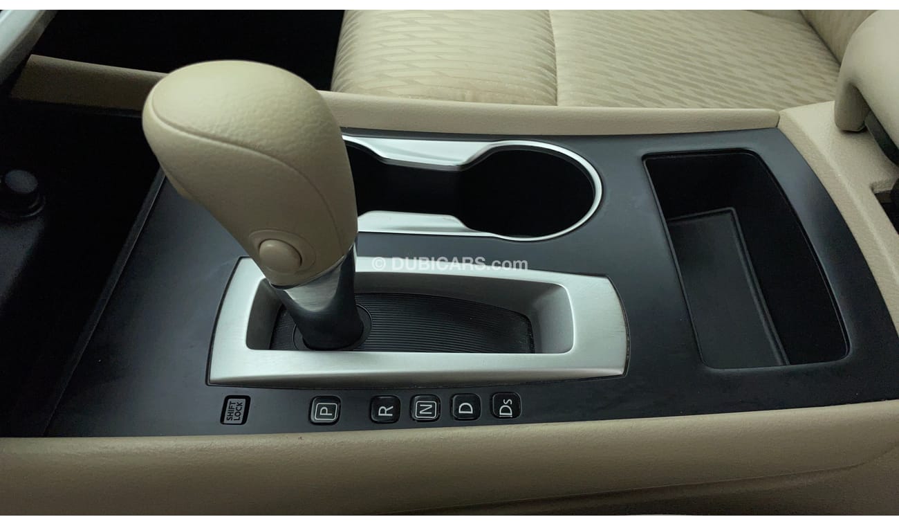 Nissan Altima S 2500