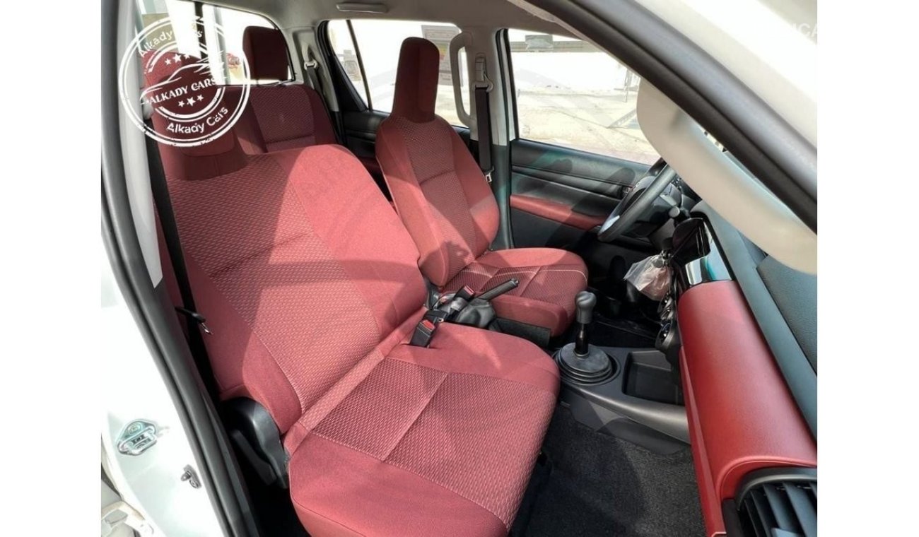 تويوتا هيلوكس TOYOTA HILUX BASIC M/T POWER WINDOWS 2.4L MODEL 2023 GCC SPECS (EXPORT ONLY)