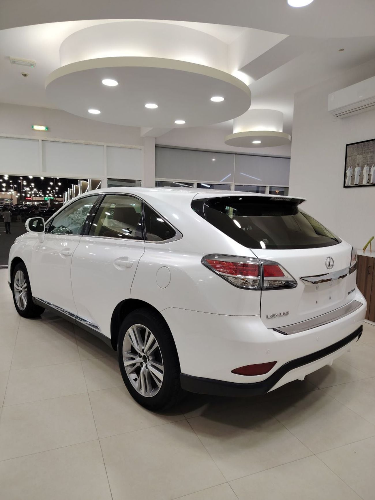 Lexus RX350 Premier 3.5L (296 HP)