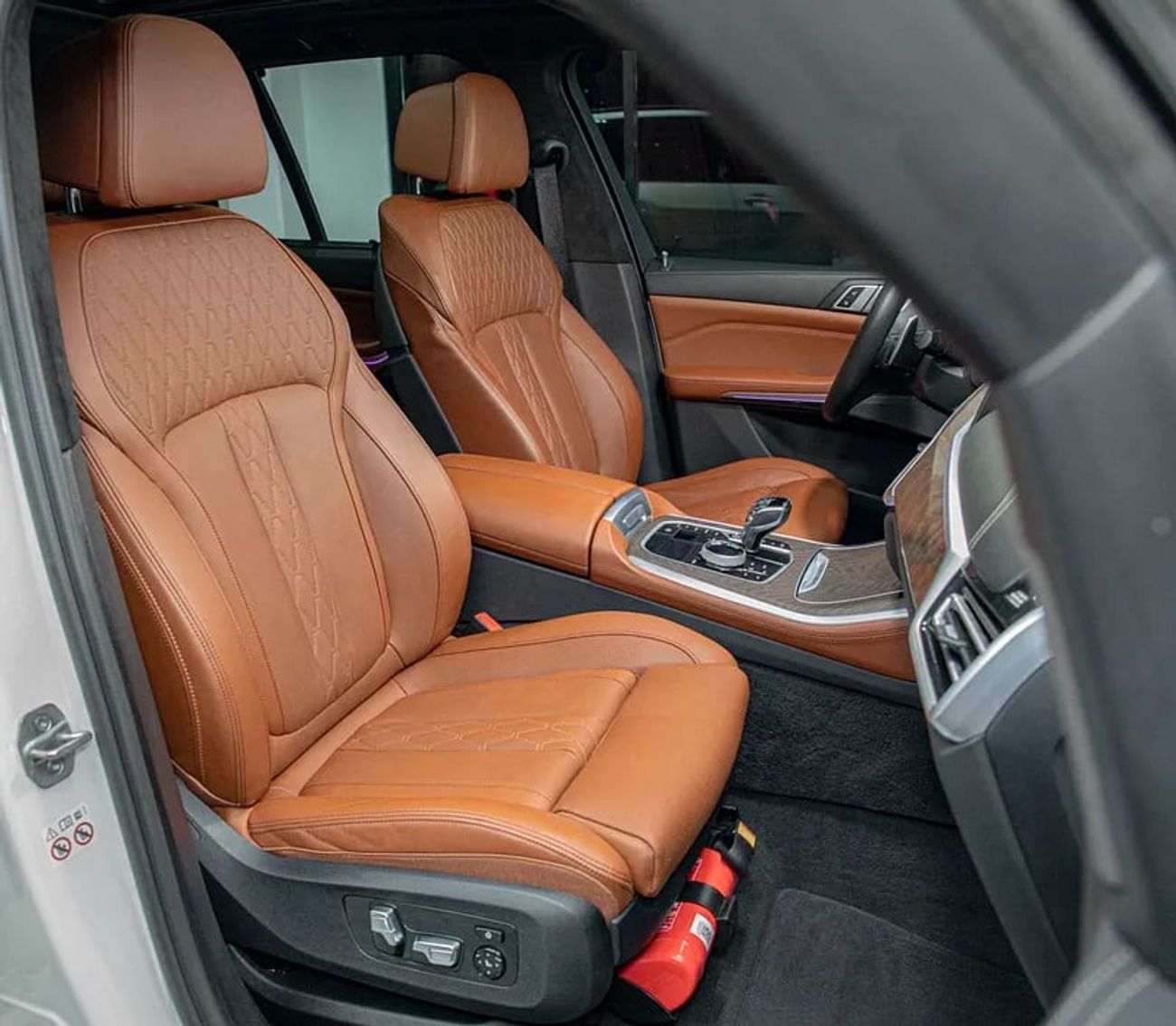 بي أم دبليو X5 M50i 4.4L