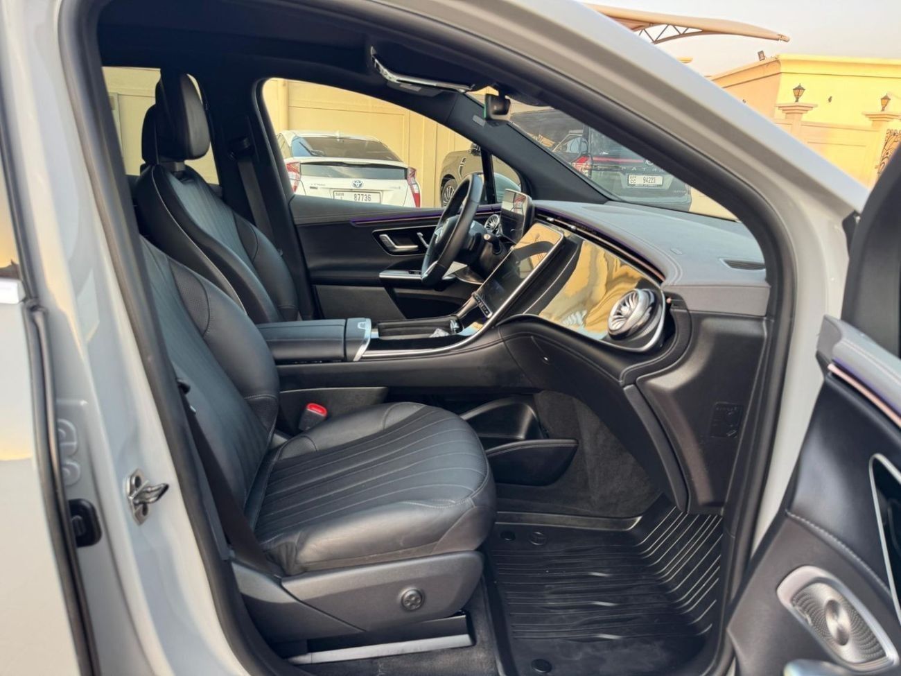 Mercedes-Benz EQE 350 SUV MERCEDES-BENZ EQE 350 SUV | 4 MATIC, FULL OPTION | FOR UAE +10% VAT & CUSTOMS