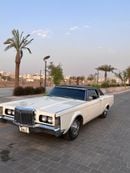 Lincoln Continental 