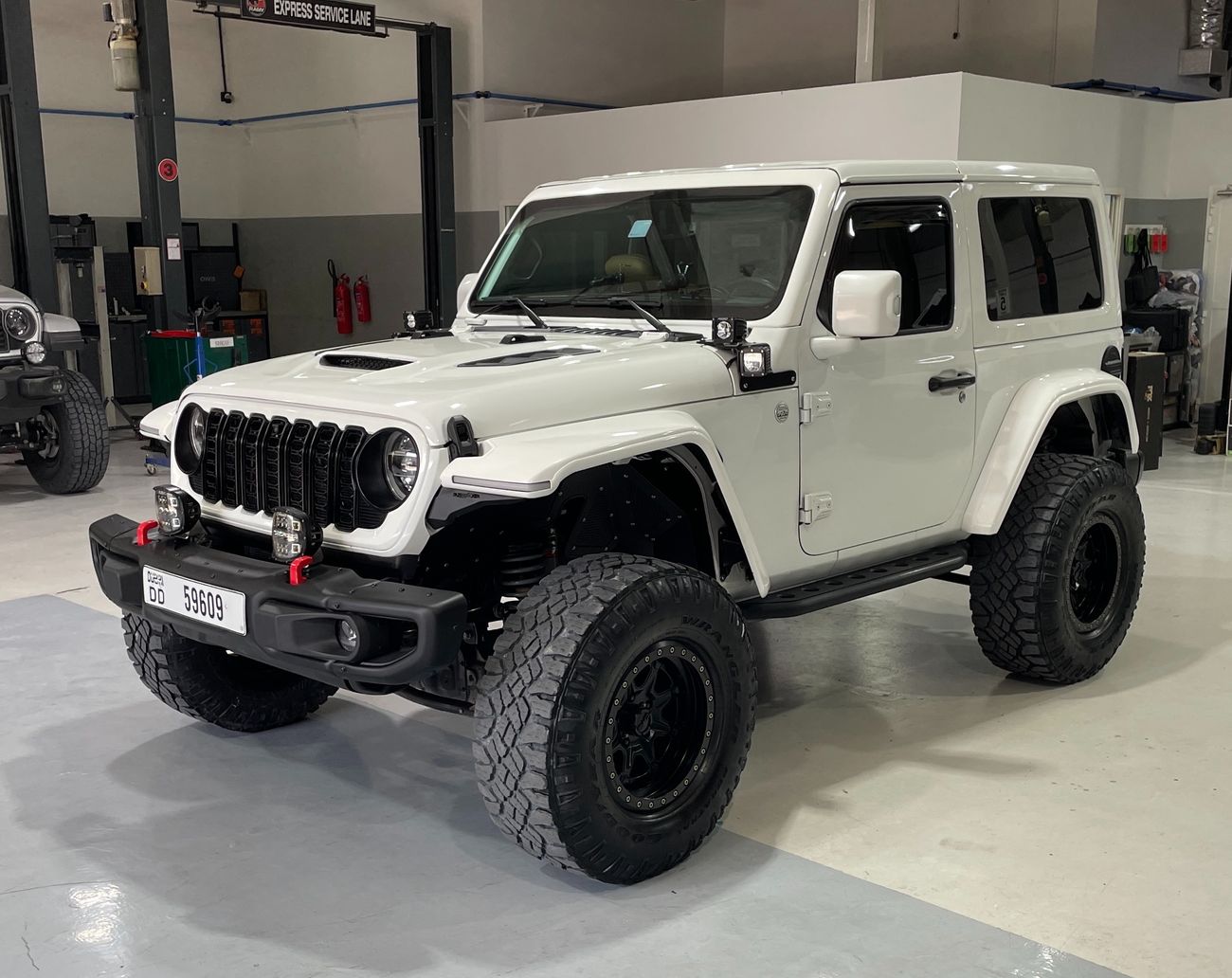 Jeep Wrangler Sahara 3.6L A/T (4 Seater)