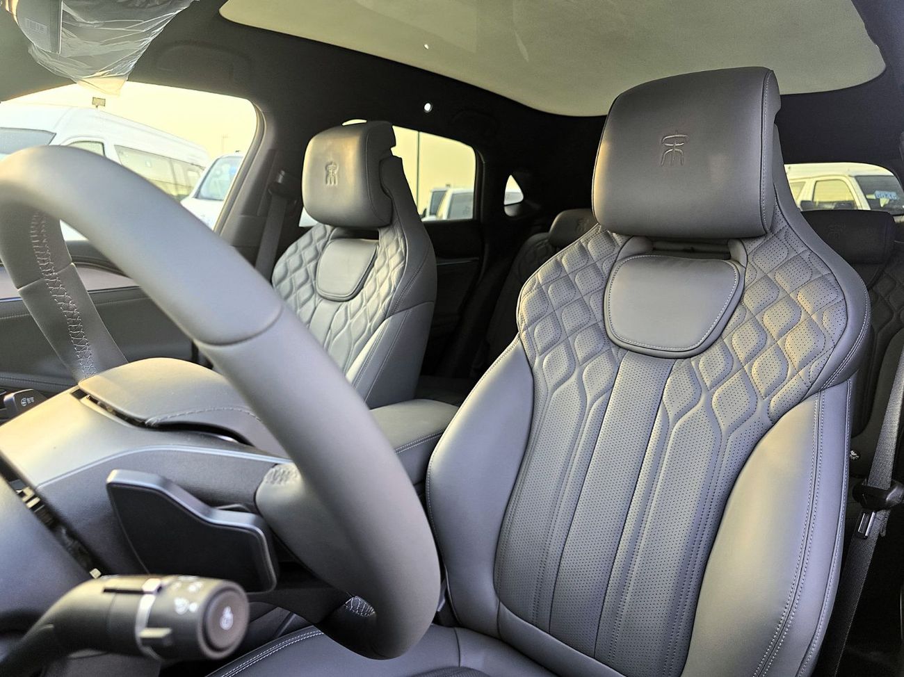 BYD Song L BYD Song L EV FULL OPTION 662 K.M RANG With radar Black Color 2025 Model