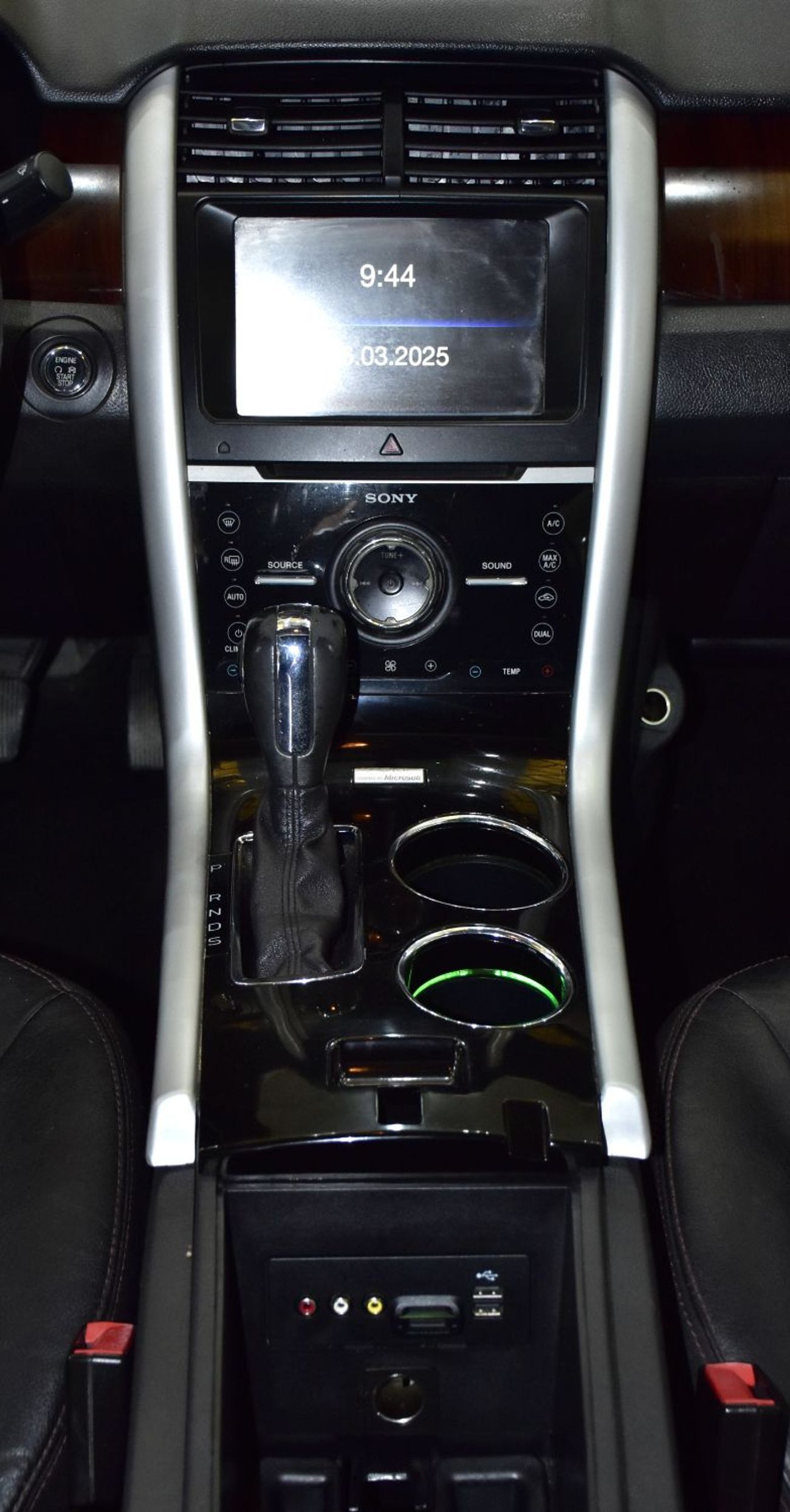 Ford Edge EXCELLENT DEAL for our Ford Edge Limited AWD ( 2014 Model ) in Dark Brown Color GCC Specs