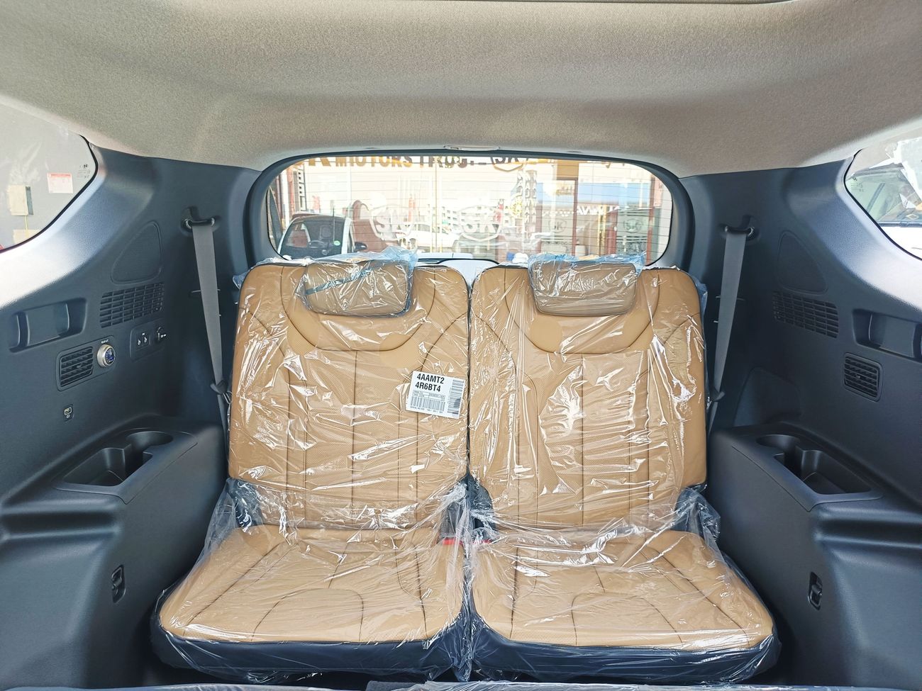 هيونداي سانتا في LUXURY, 2.5L PETROL, DRIVER POWER SEAT, PANORAMIC ROOF, 7 STR (CODE # HSA25AF)