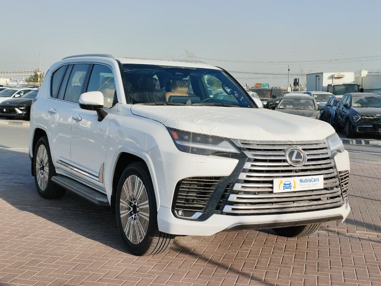 Lexus LX700h SIGNATURE 2026 Lexus LX700h 7-Seater HEV 3.5L V6 Twin-Turbo Petrol A/T 4WD Export Only