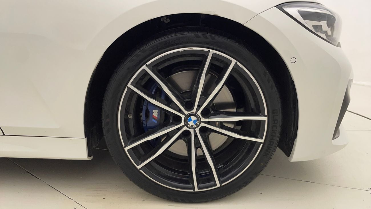 بي أم دبليو 330i M SPORT 2 | بدون دفعة مقدمة | اختبار القيادة في المنزل