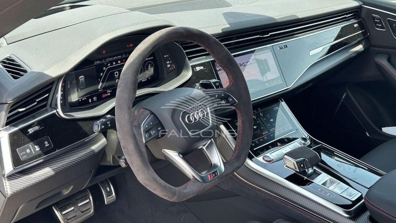 أودي RSQ8 4.0L V8 2024