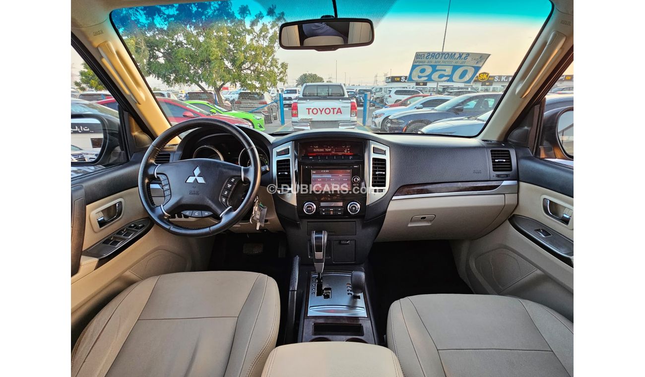 Mitsubishi Pajero PAJERO V6 / 3.8L / 1 YEAR WARANTY / INSURANCE - REGISTERATION FREE (LOT # 15708 )