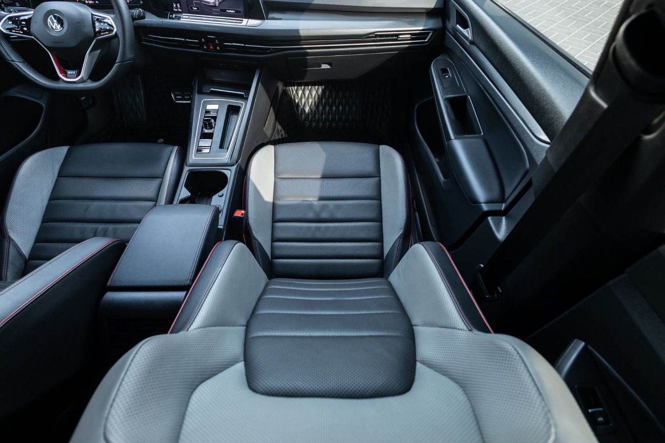 Volkswagen Golf GTI Leather 2.0L