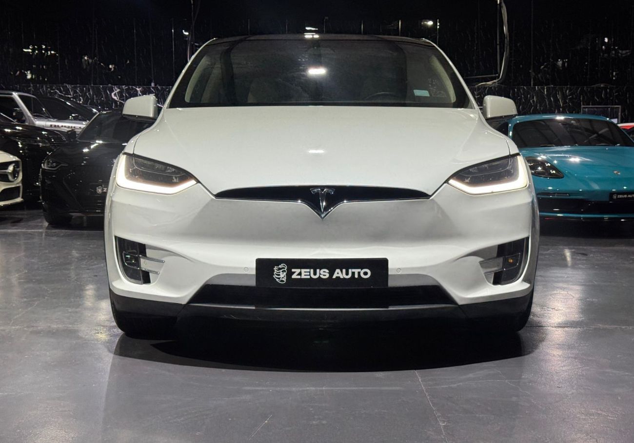 Tesla Model X 2018 Tesla Model X 75D, Full Service History, Carbon Fiber Package, Falcon Wing, GCC